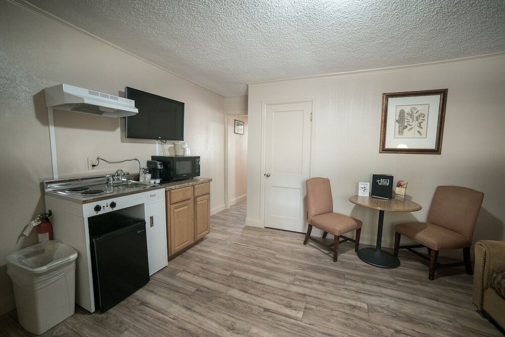 Фото Parry Lodge