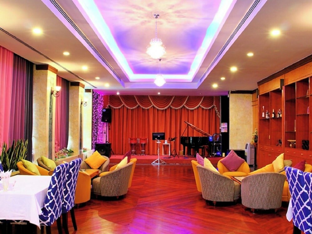 Фото Summit Pavilion