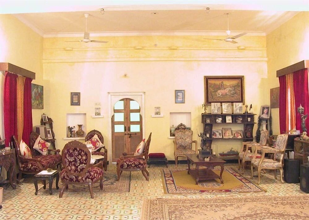 Фото Bassi Fort Palace