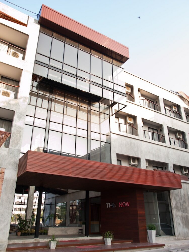 Фото The Now Hotel
