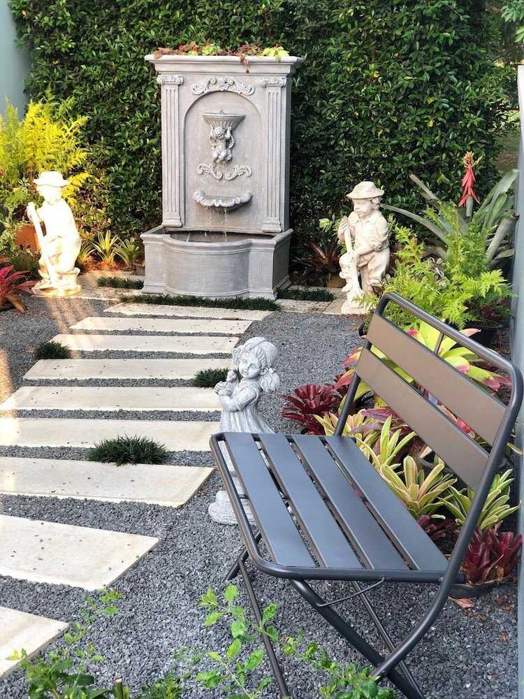 Фото Little Cottage