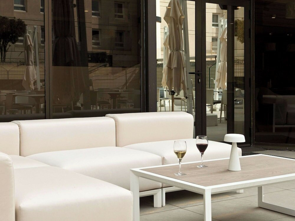 Фото Mercure Montpellier Centre Comédie Hotel