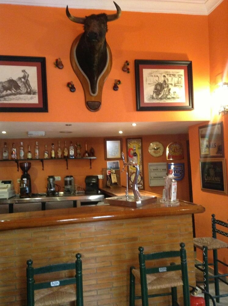 Фото Hostal Sierpes