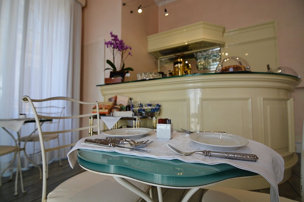 Фото Hotel Lilium