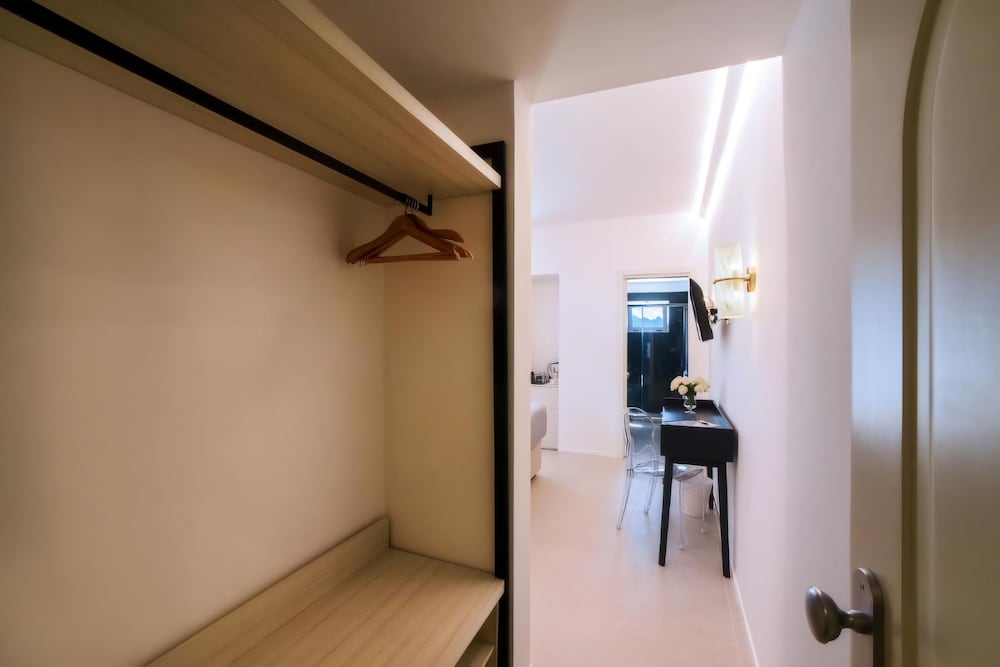 Фото Garden Hotel