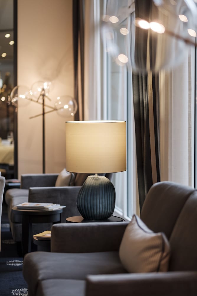 Фото Hotel Vier Jahreszeiten Starnberg