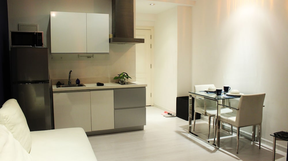 Фото Hi Home at Gramercy Residences