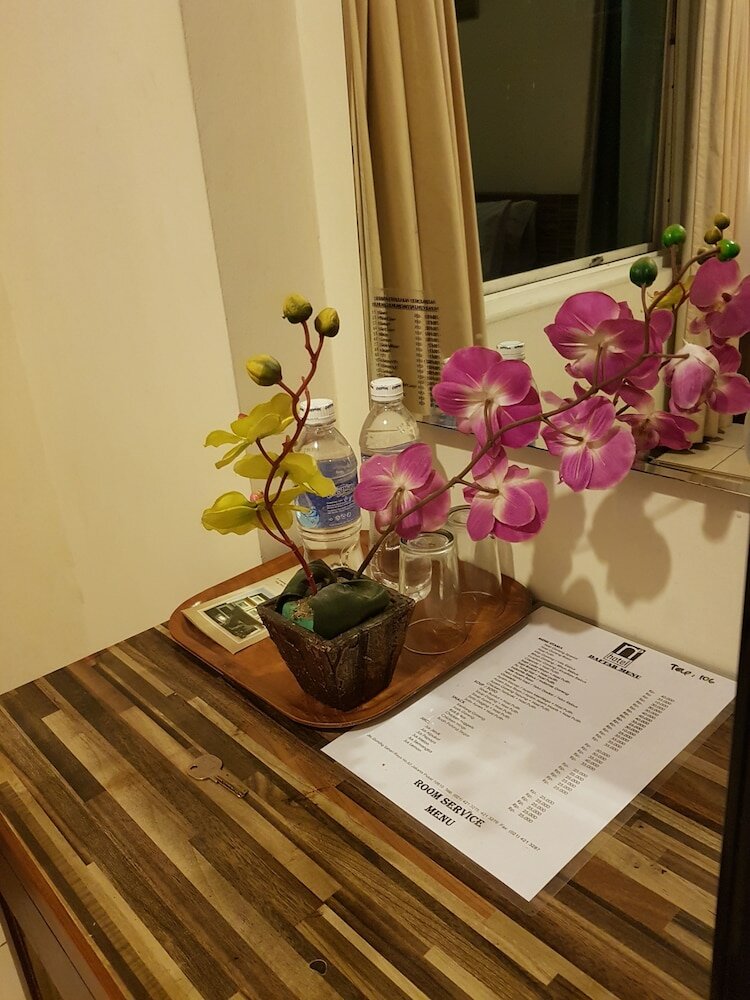 Фото № 2 Hotel Gunung Sahari