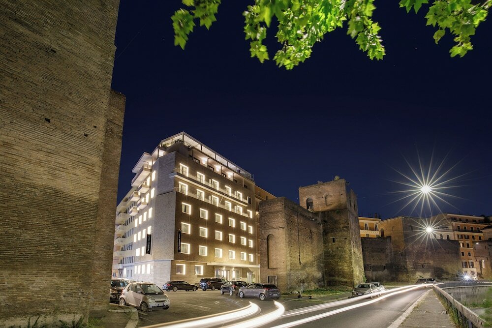 Фото The Tribune, part of JdV by Hyatt