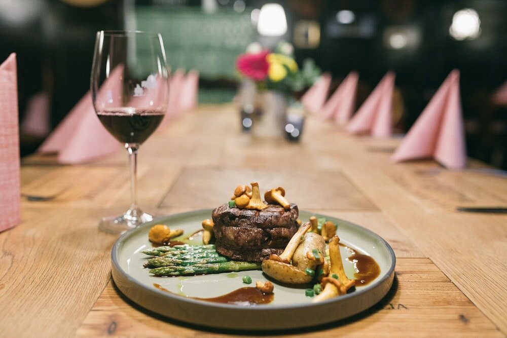 Фото Boutique Hotel im Auracher Löchl