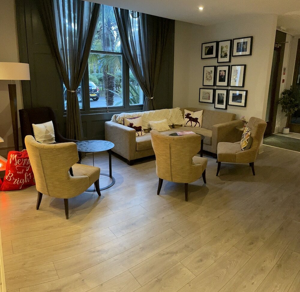 Фото The Orchid Hotel