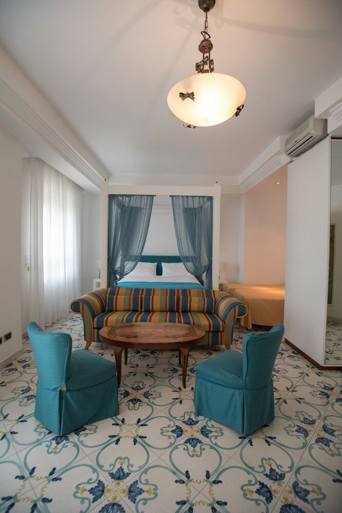 Фото Hotel Villa Maria - Sorrento