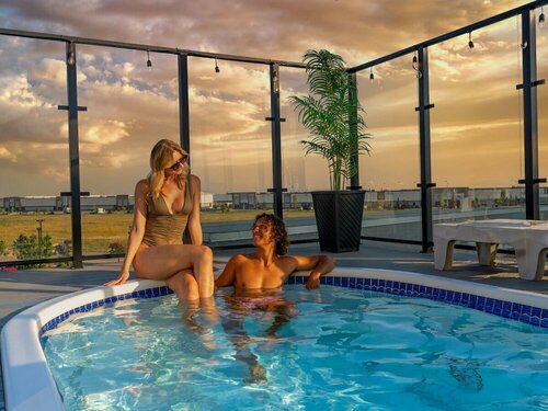 Внешний вид отеля Clique Calgary Airport Hotel в Калгарях, фото 5