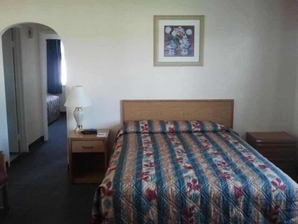 Фото Apple Tree Inn