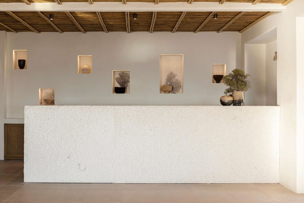 Фото Porto Mykonos Hotel