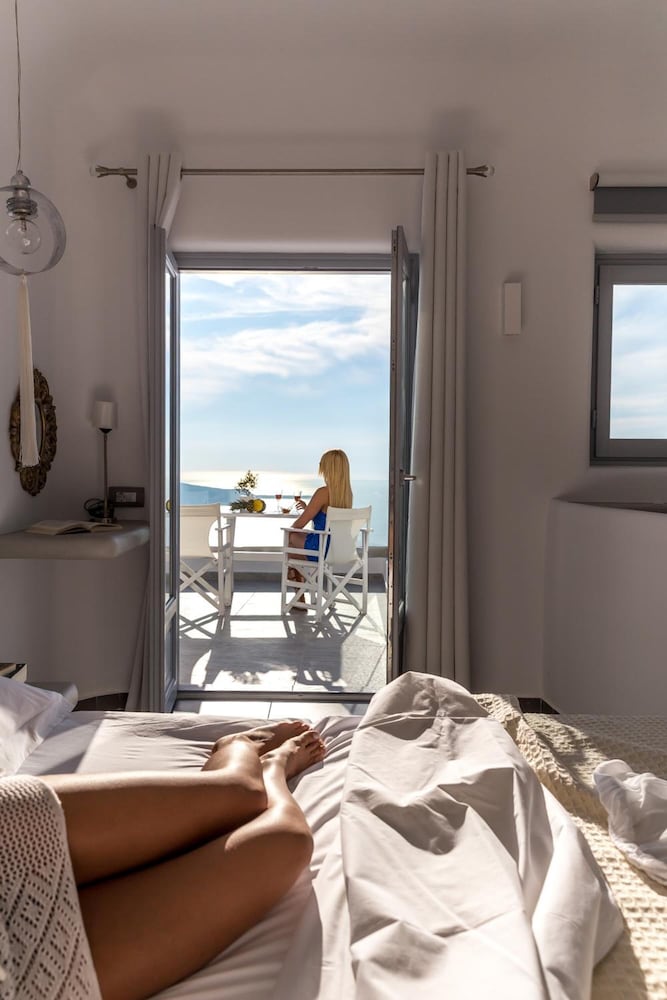 Фото Unique Suites