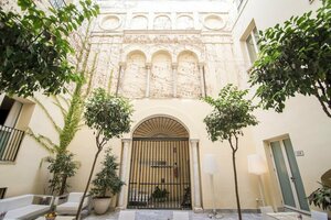 Гостиница Petit Palace Santa Cruz