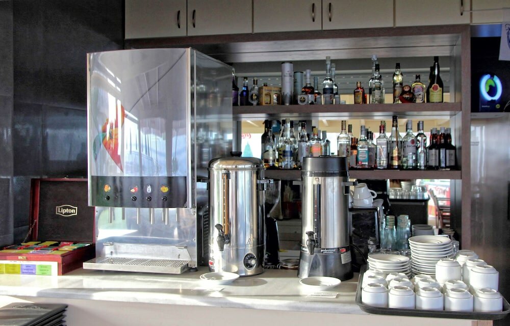 Фото Renieris Hotel