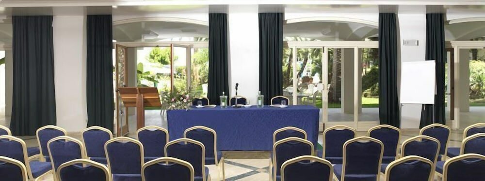 Фото Grand Hotel Don Juan