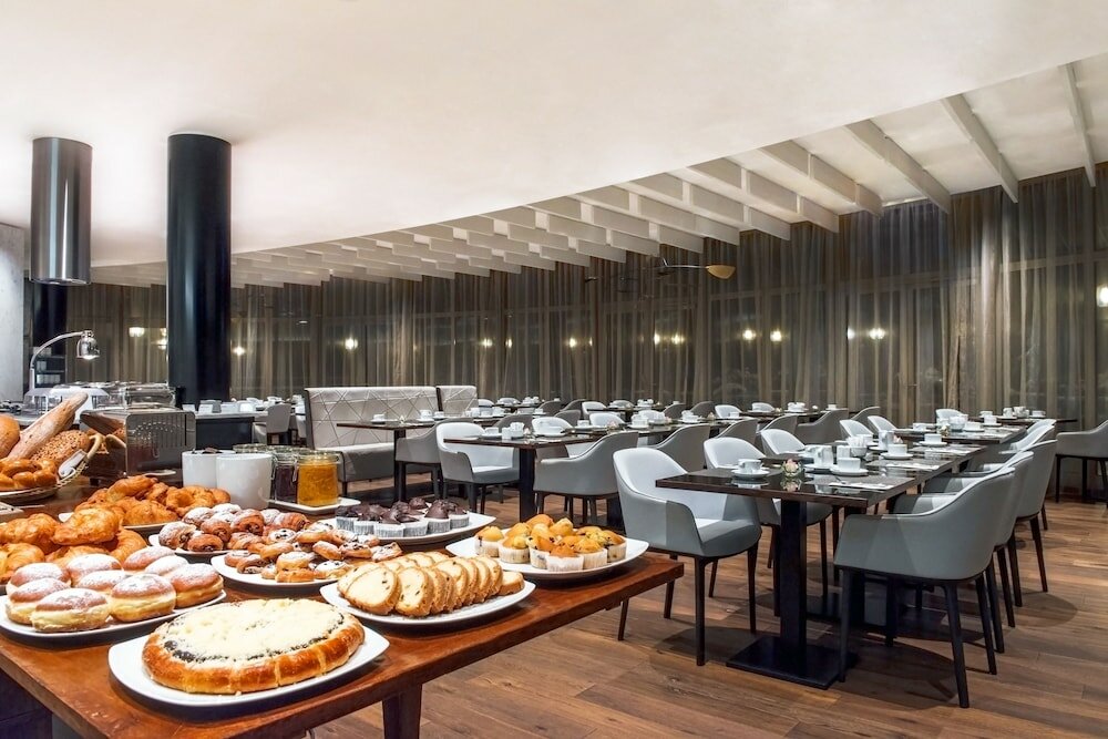 Фото Nh Collection Prague