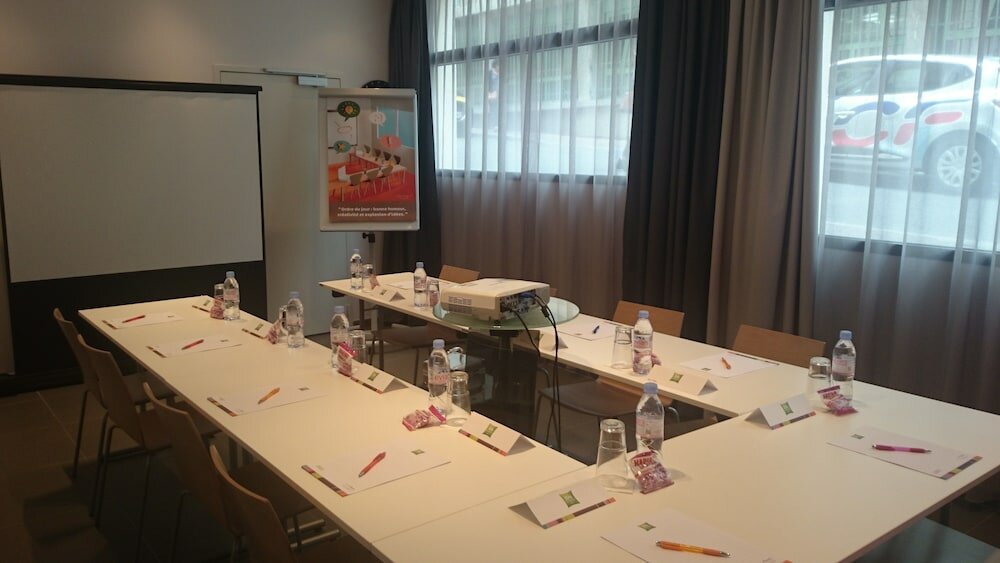 Фото Hotel ibis Styles Montpellier Centre Comedie