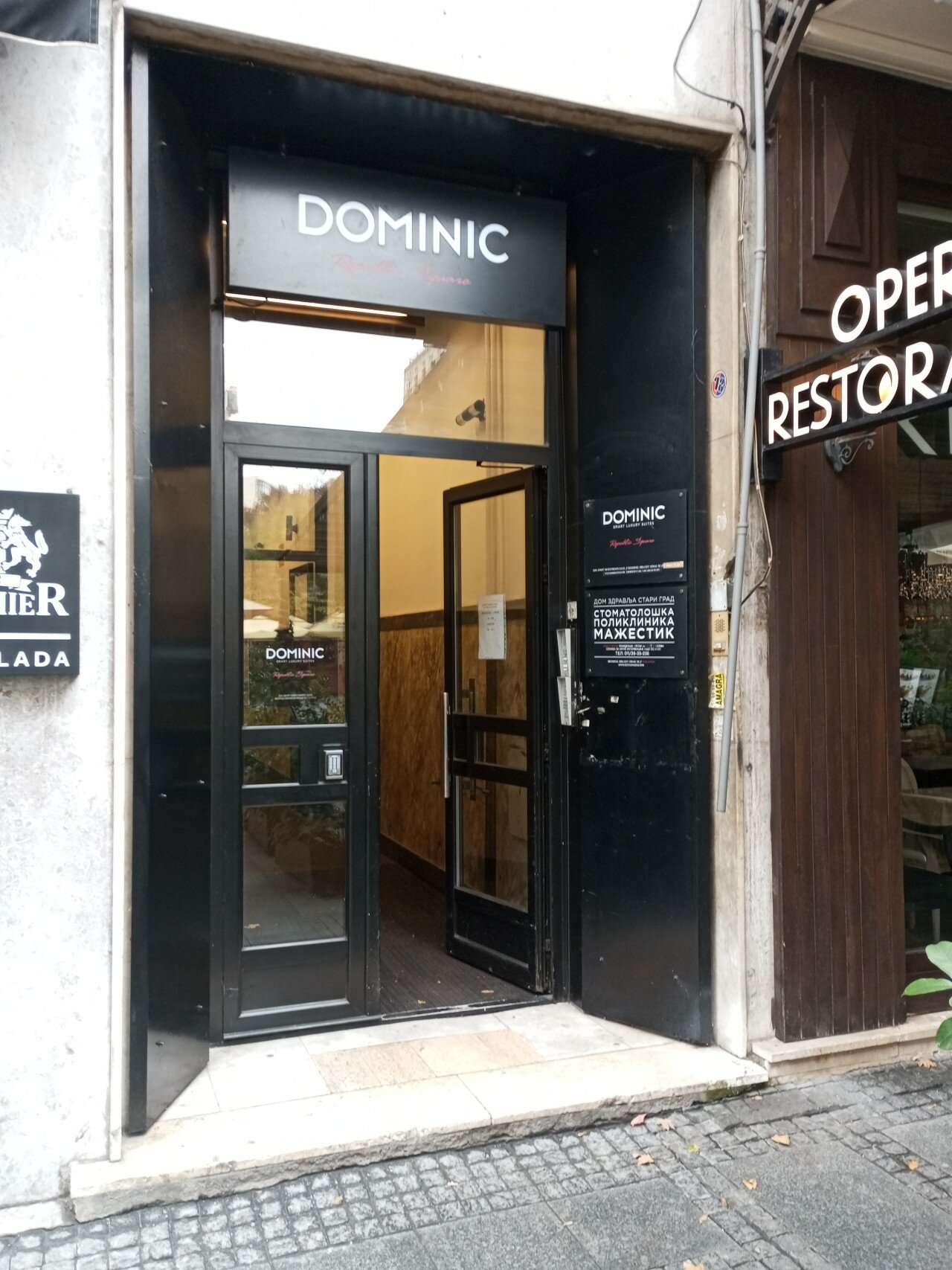 Фото Dominic Smart Luxury Suites Republic Square