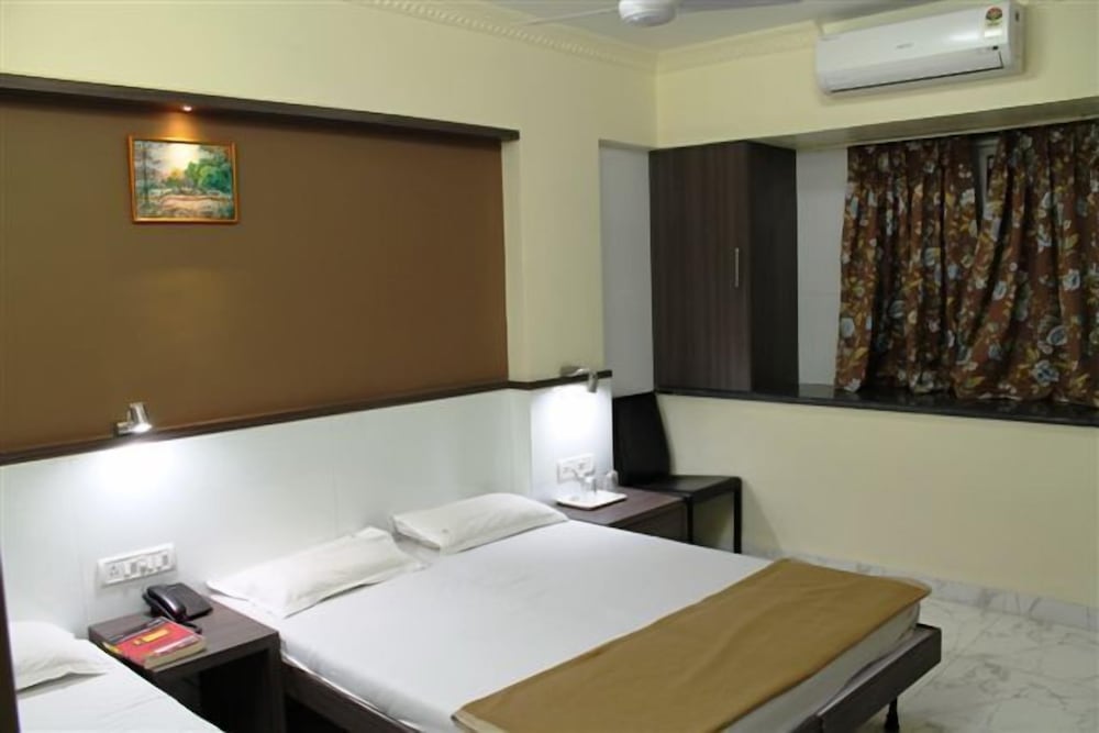 Фото The UniContinental - Campus Accommodation