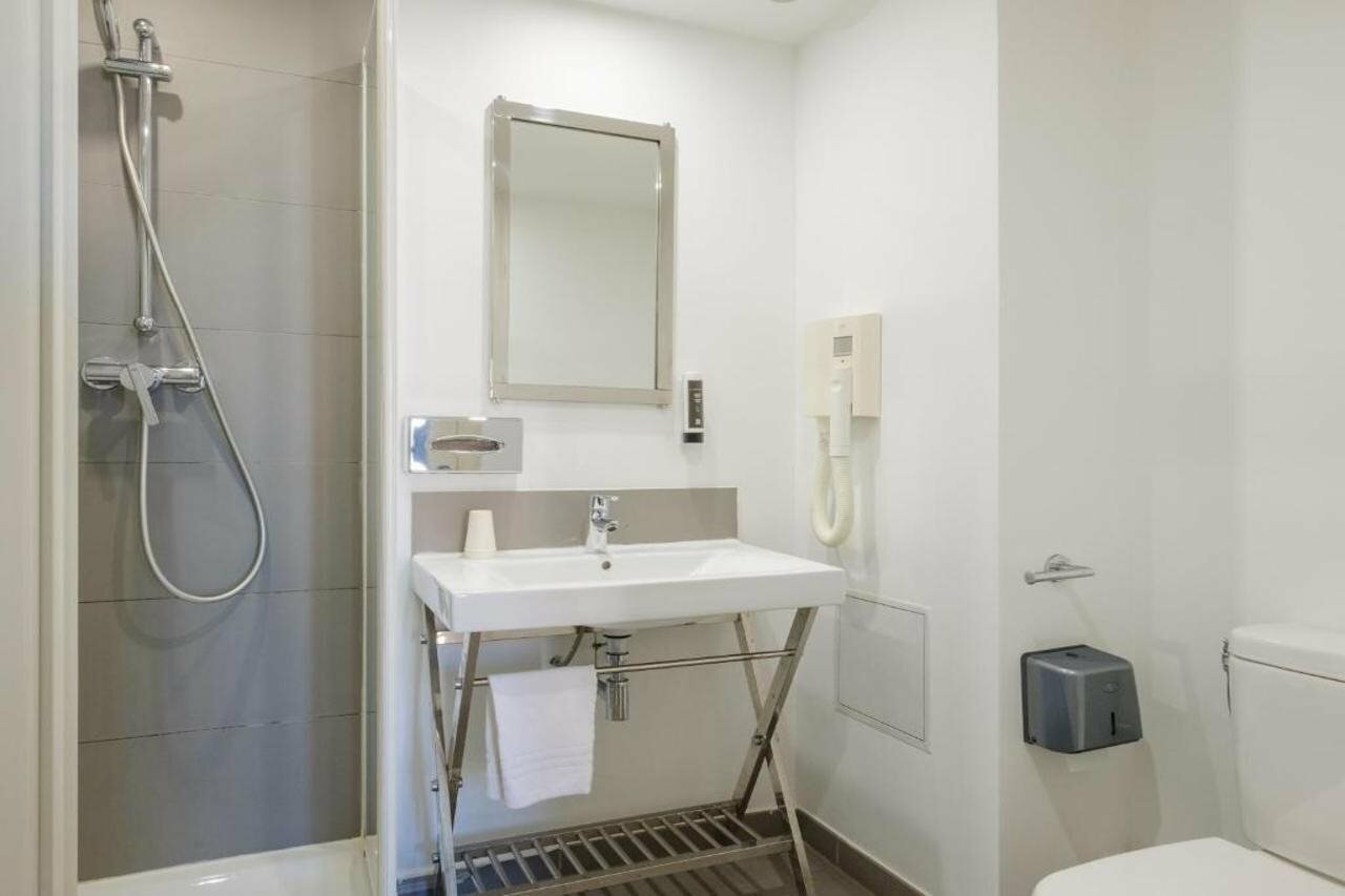 Фото B&b Hotel Antibes Juan-les-Pins