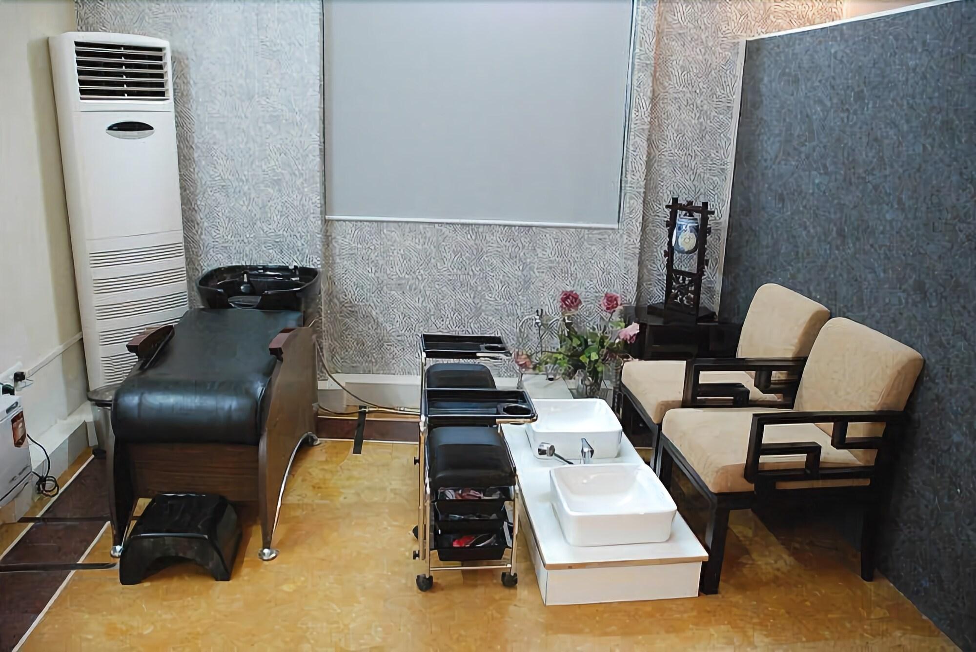 Фото Divine the Boutique Hotel