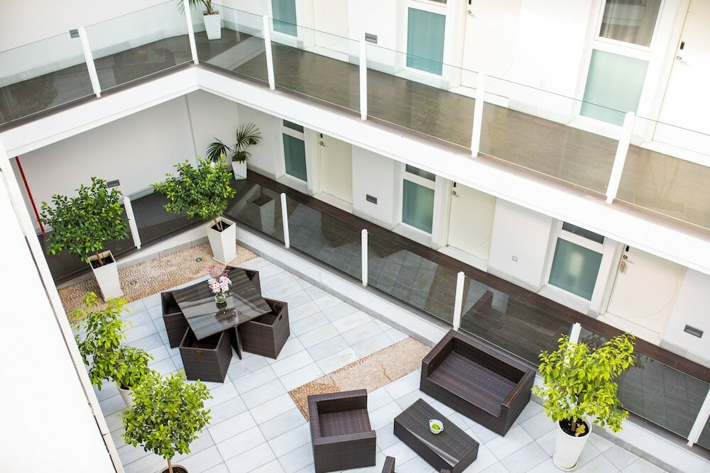 Фото Hotel La Boutique Puerta Osario