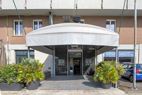 Внешний вид отеля Tiby Hotel в Модене, фото 5