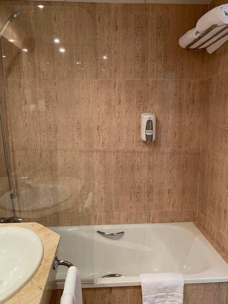 Фото Hotel Duerming Longoria Plaza