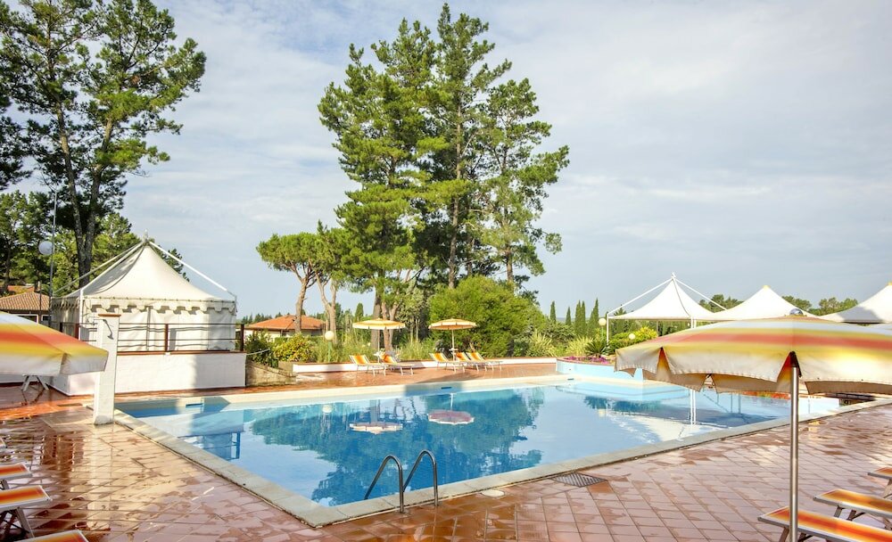 Фото Il Pelagone Hotel & Golf Resort Toscana