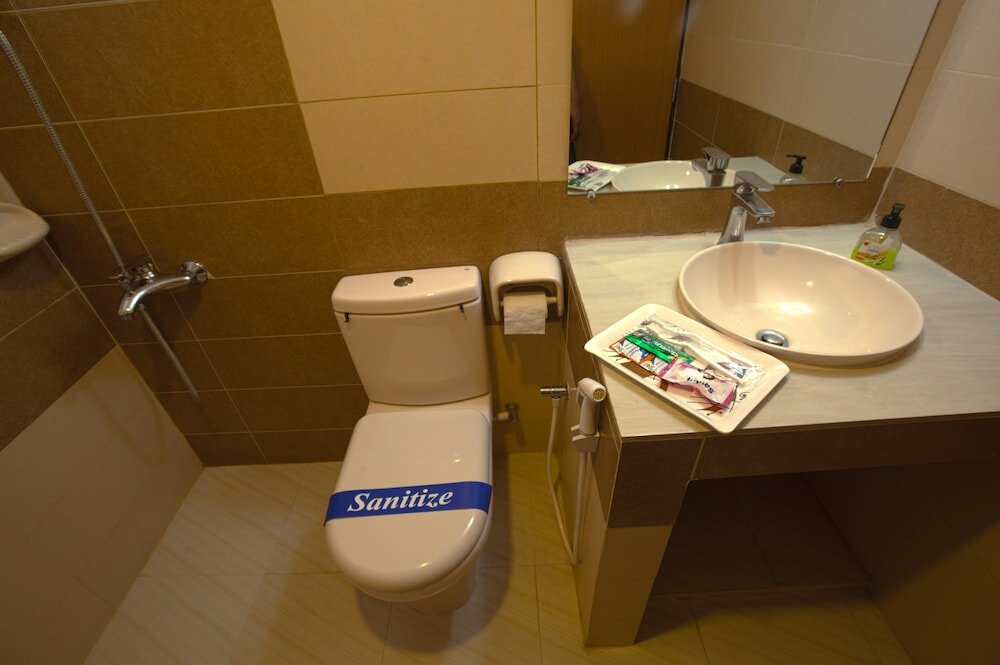 Фото Neeshorgo Hotel And Resort Ltd