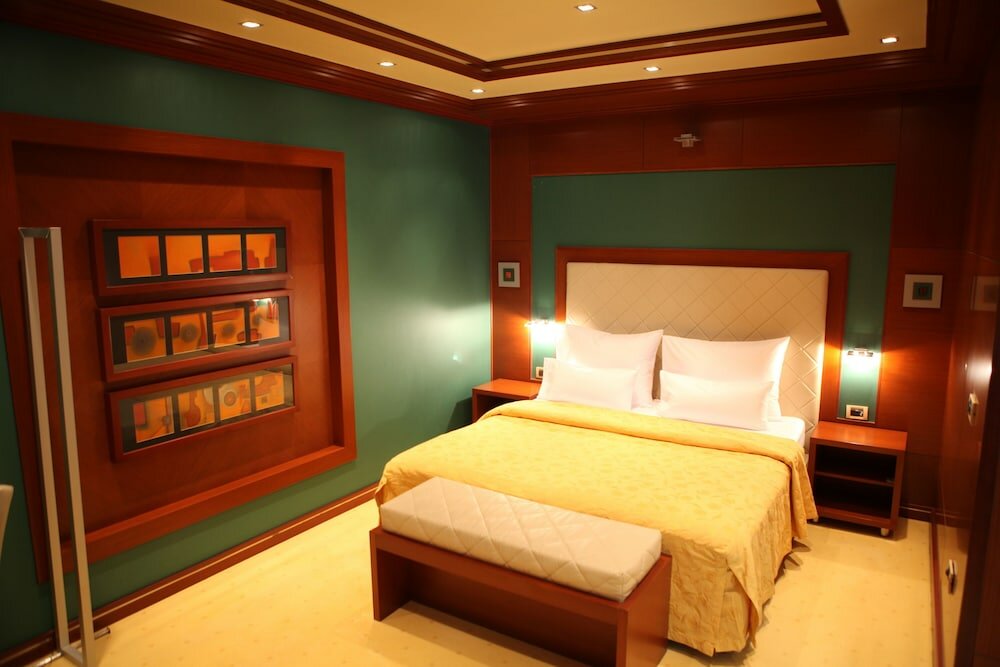 Фото Hotel Aleksandar