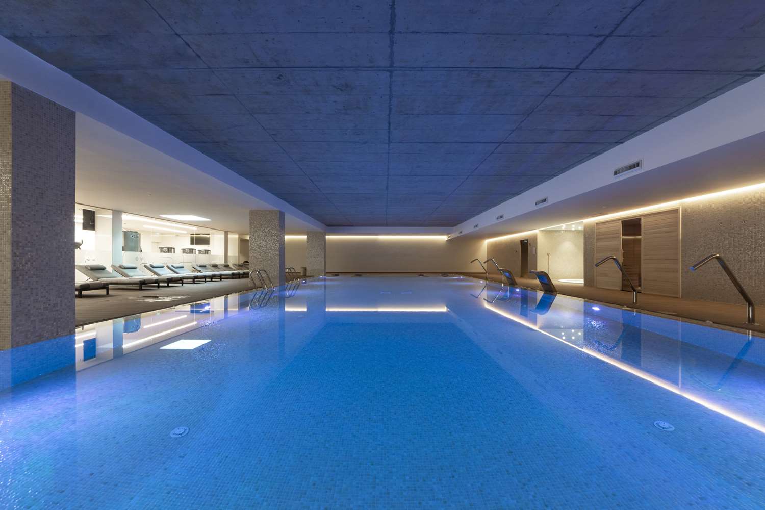 Фото Boeira Garden Hotel Porto Gaia, Curio Collection by Hilton