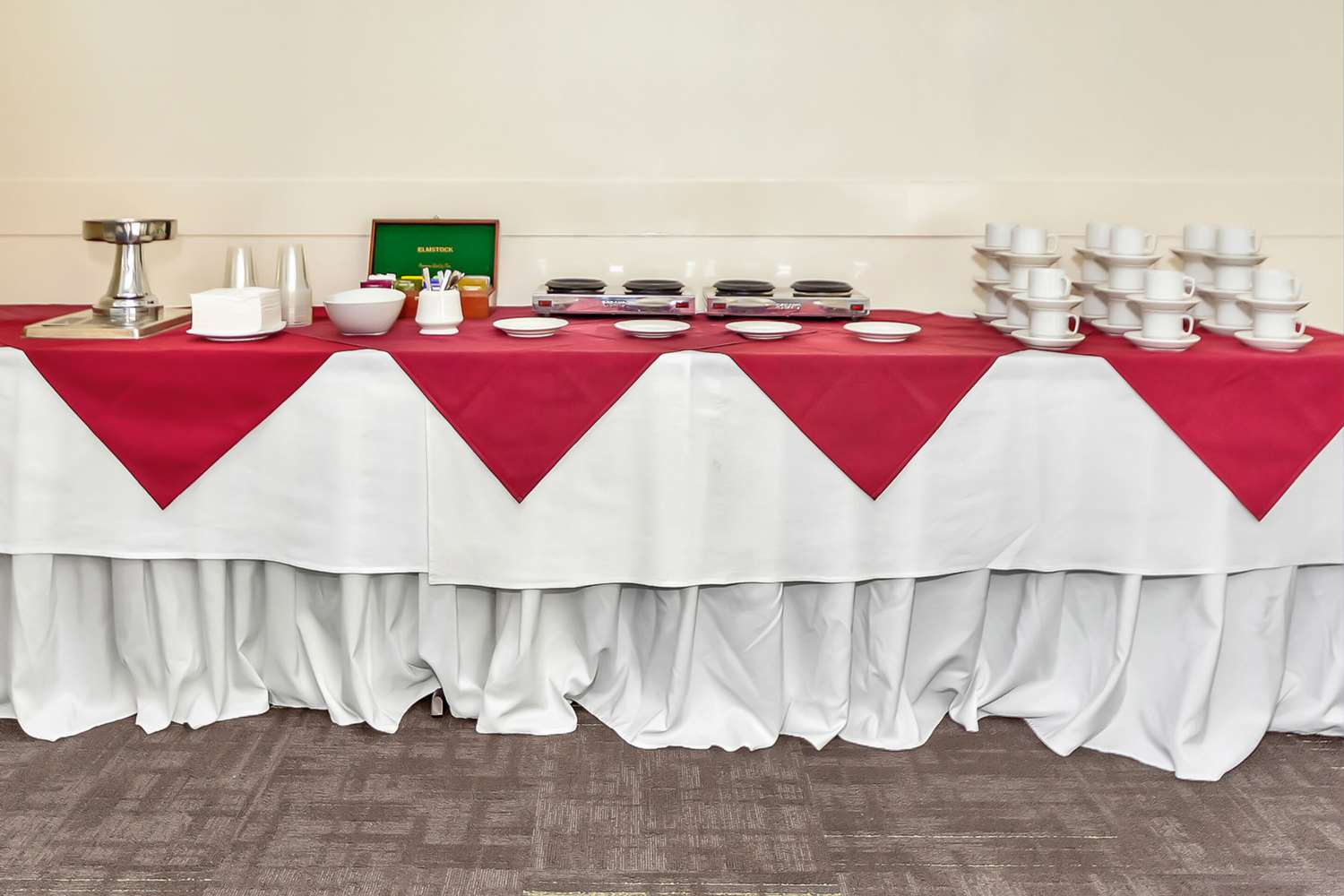 Фото Comfort Inn & Suites Goodearth Perth