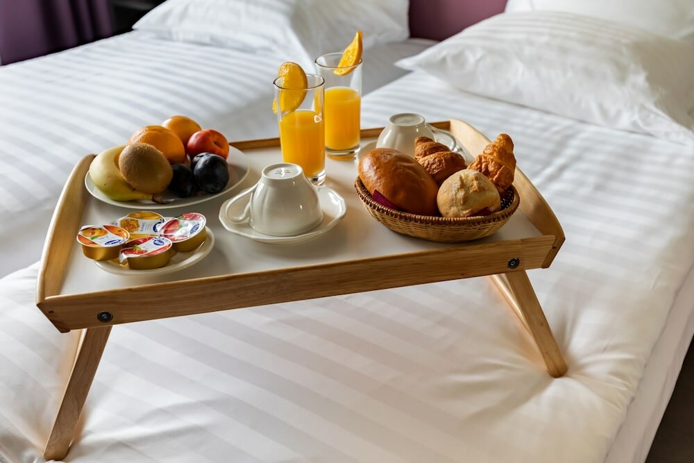 Фото Hotel Les Nations