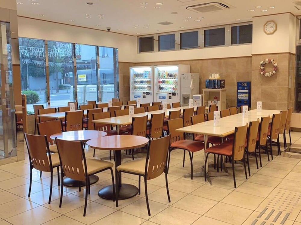 Фото Toyoko Inn Kobe Sannomiya No. 1