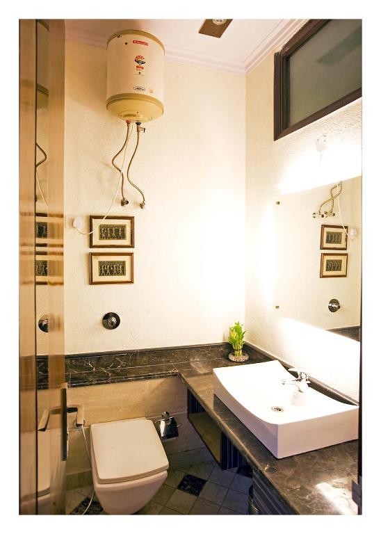 Фото Evergreen Suites