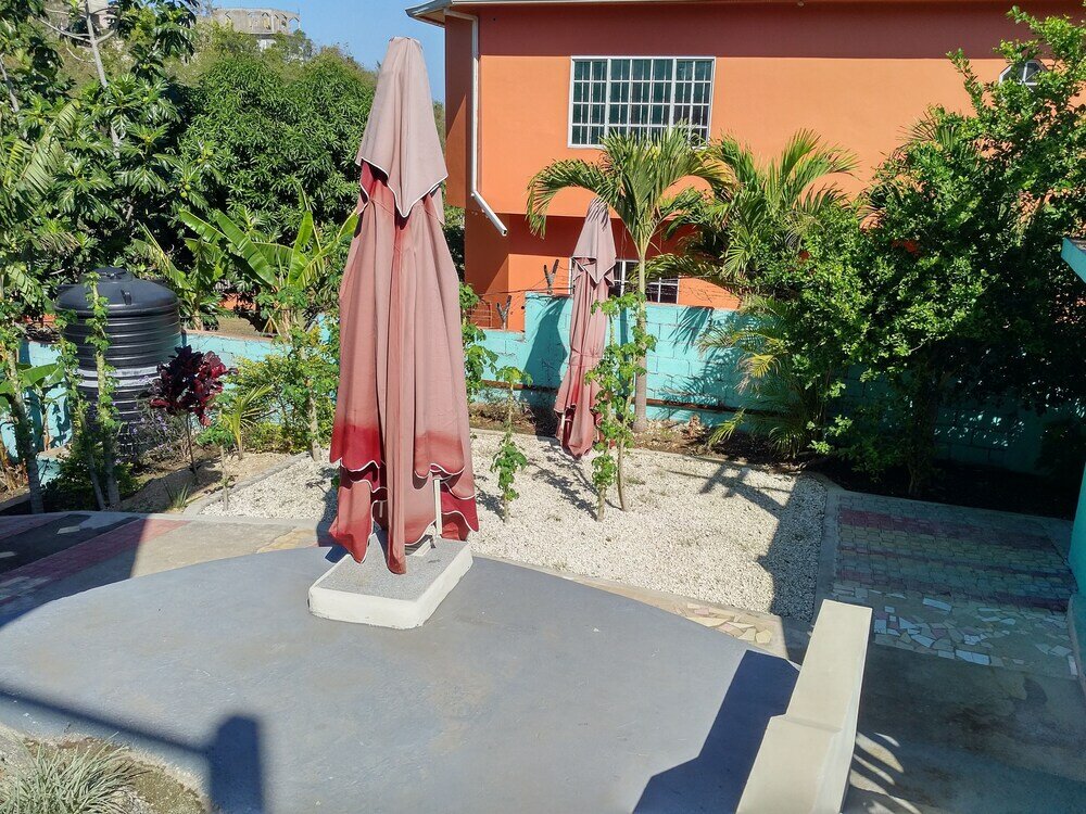 Фото Negril Sky Blue Resorts