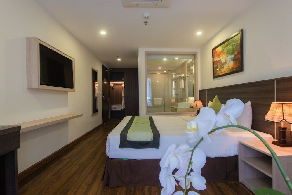 Фото Green Lighthouse Hotel