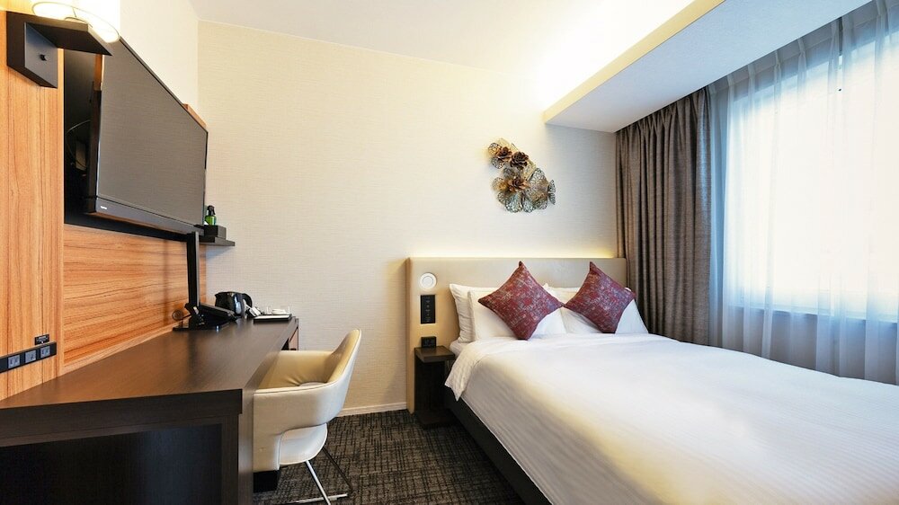 Фото Premier Hotel Cabin President Osaka