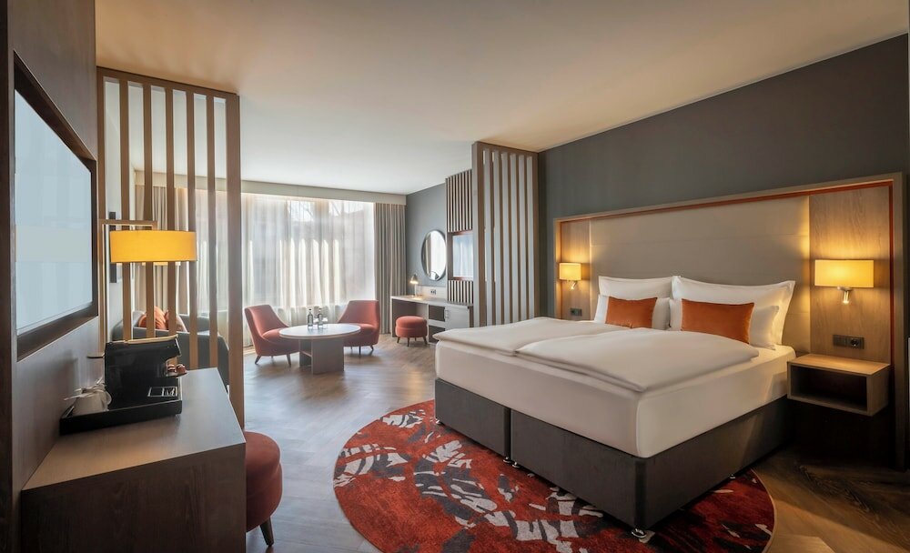 Фото Clayton Hotel Düsseldorf