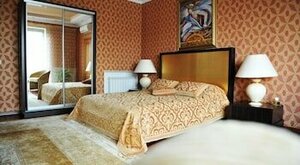 Гостиница Diplomat Hotel