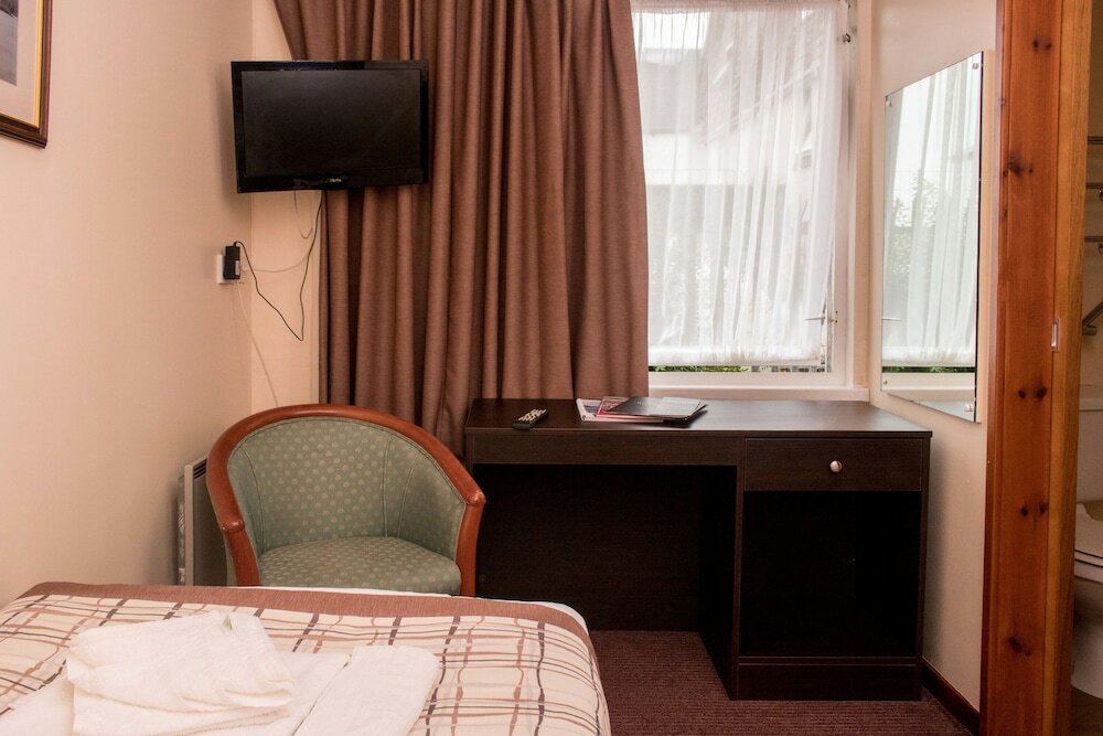 Фото Kings Arms Hotel