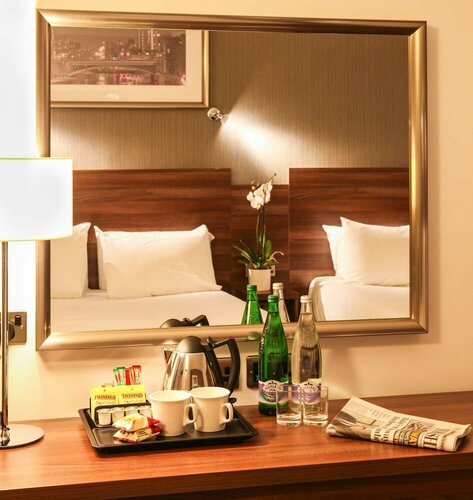 Гостиница Leonardo Hotel Leeds в Лидсе