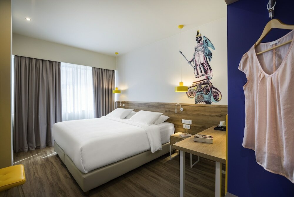 Фото Ibis Styles Athens Routes