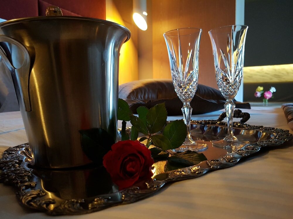 Фото Elysion Hotel