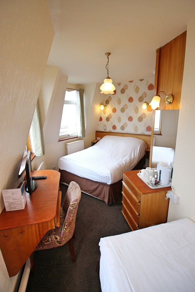 Фото The Headlands Hotel